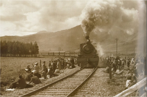 Tren saliendo de Pelequen
